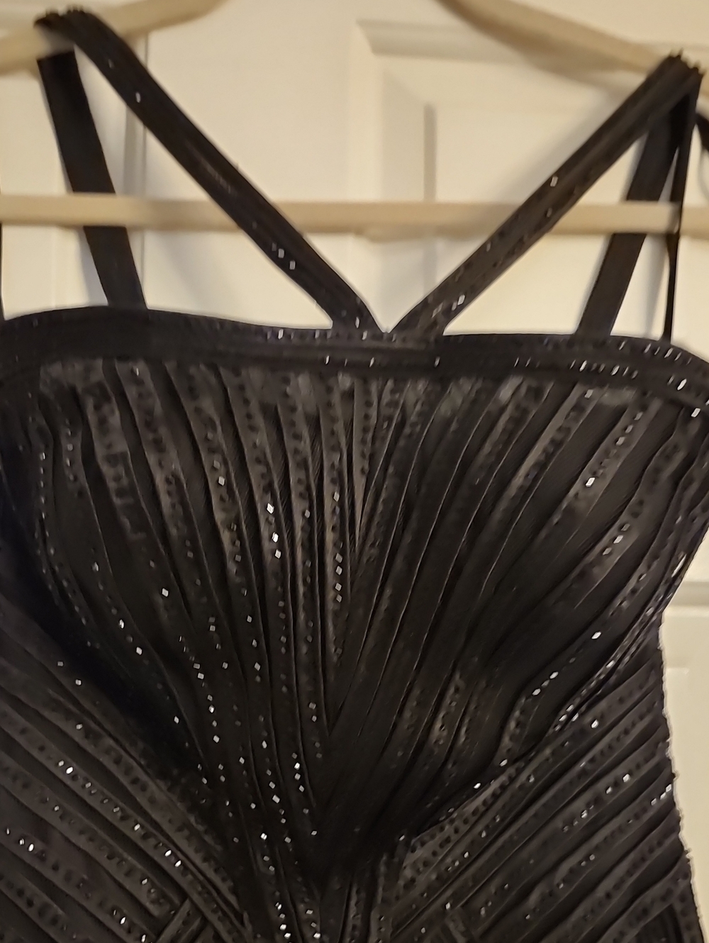 Mieka Stunning Like New Black Beaded Silk/Satin Straped Evening Gown, 40/6 $200 - Picture 6 of 13